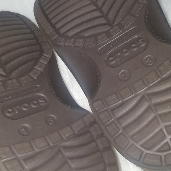 Crocs - Picture 5 of 8